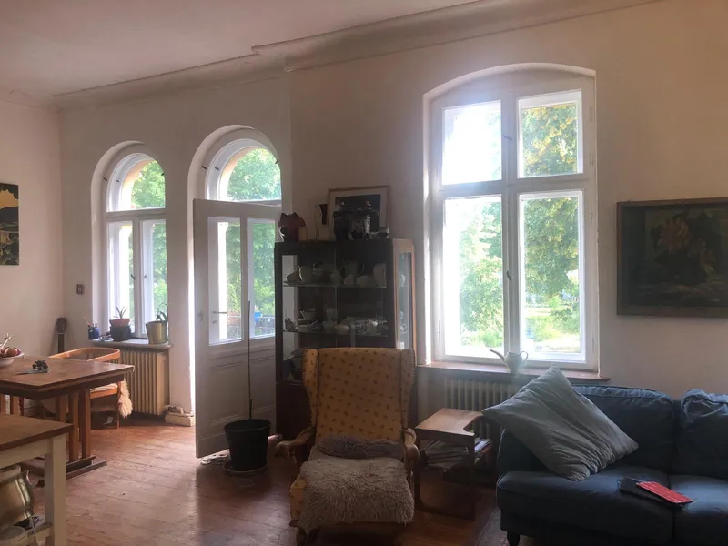 Großügige Altbauwohnug in Marienfelde — photo 1